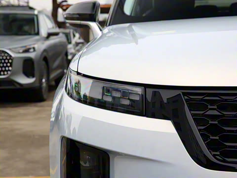 2025�� ���ܰ� 1.6T ��������