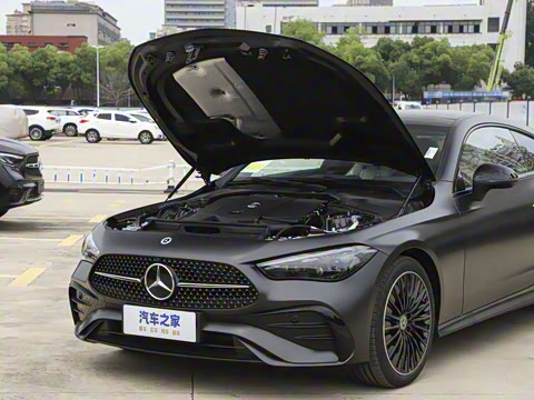 2025�� CLE 300 4MATIC �����ͽ��ܳ�