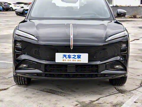 2025�� 605 Max������