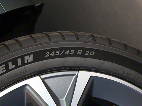 2024�� ����300 Pro��