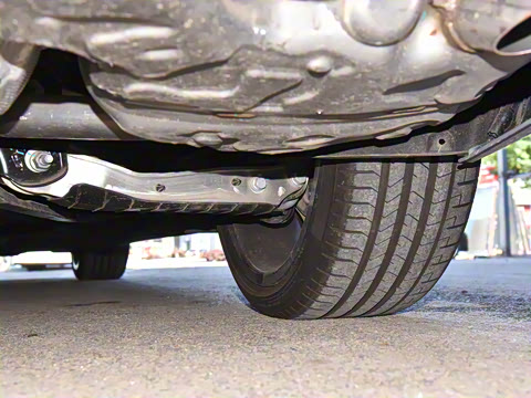 2025�� 45 TFSI quattro RS �׼����ٰ�