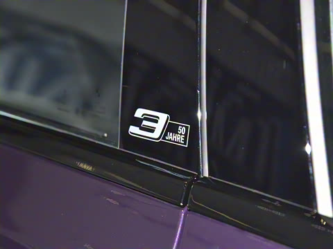 2025�� 330i 50����������