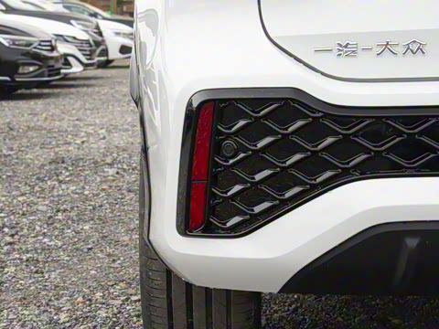 2025�� ̽��L 330TSI ������ӢCity��