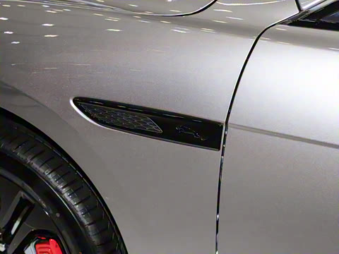 2025�� P400 SPORT