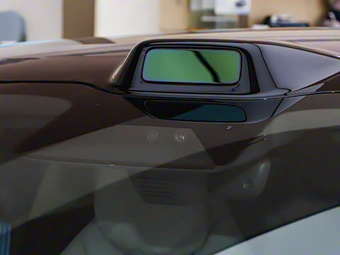 2025�� 705km Max