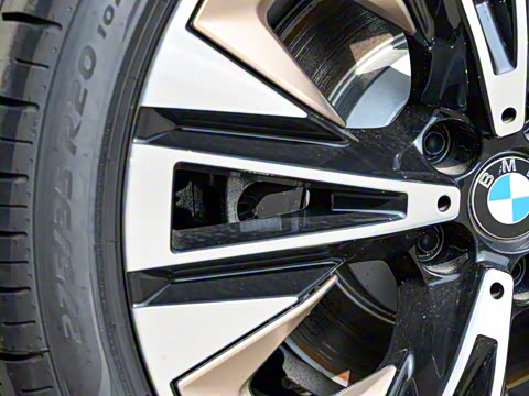 2024�� 530Li ������ M�˶���װ