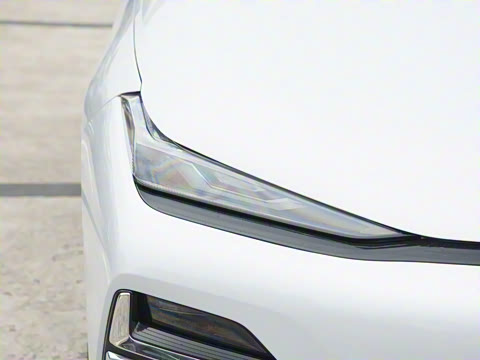 2025�� 130km EM-i ������