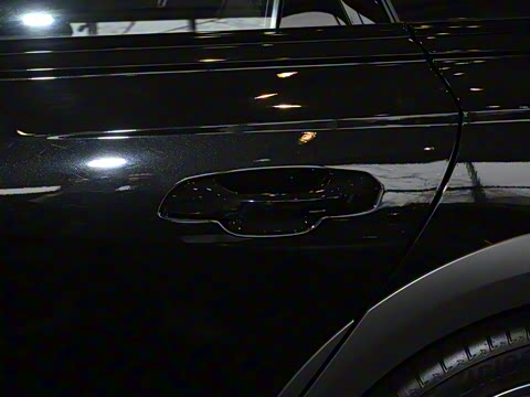 2025�� allroad quattro ̽���� 55 TFSI ����ԽҰ��