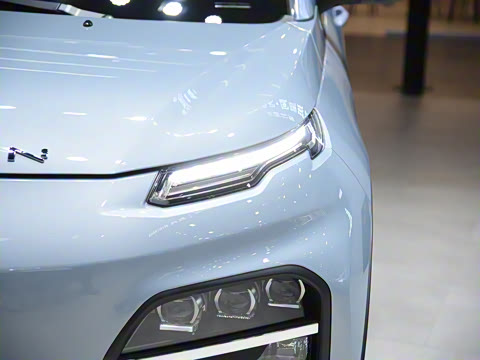 2023�� 300 �����