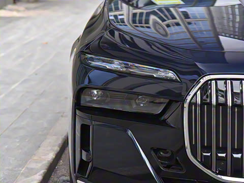 2023�� 740Li ������ M�˶���װ