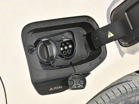 2025�� 650�Ǻ���