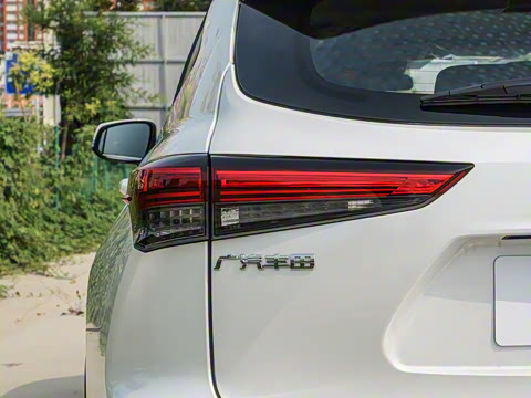 2024�� 2.5L���ܵ��˫��������Ӣ�� 5��