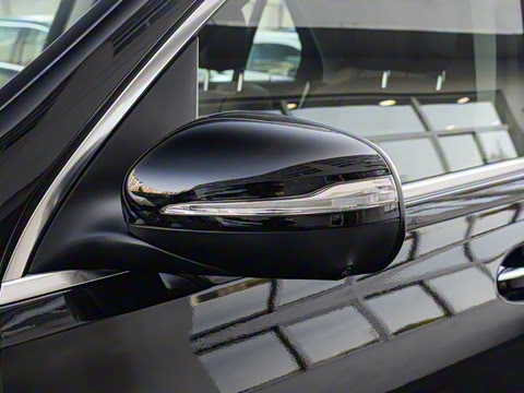 2025�� GLE 400 e 4MATIC