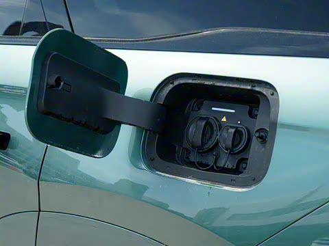 2025�� 210 ������