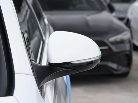 2025�� �Ŀ� S 480 4MATIC