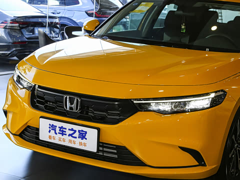 2023�� HATCHBACK 240TURBO �ֶ�ר����