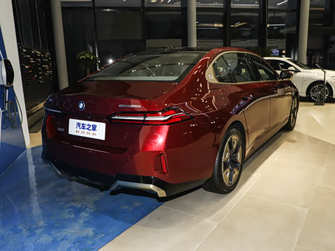 2024�� eDrive 35L ������ M�˶���װ