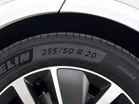 2025�� Pro ���ܻ��°�