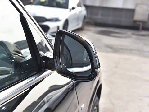 2023�� xDrive 30Li M�˶���װ