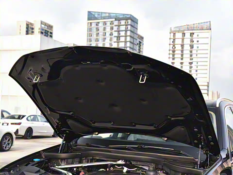 2023�� xDrive 30Li M�˶���װ