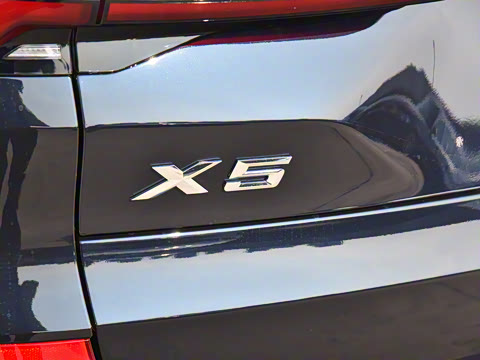 2023�� xDrive 40Li M�˶���װ