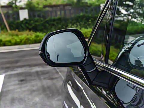 2025�� 2.0T ׿Խ��