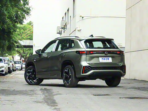 2025�� ̽��L 330TSI ������ӢCity��