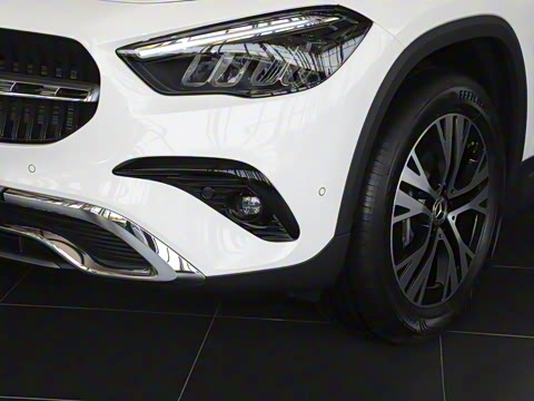 2025�� �Ŀ� GLA 220