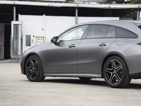 2024�� �Ŀ� CLA 260 4MATIC ���ܳ�