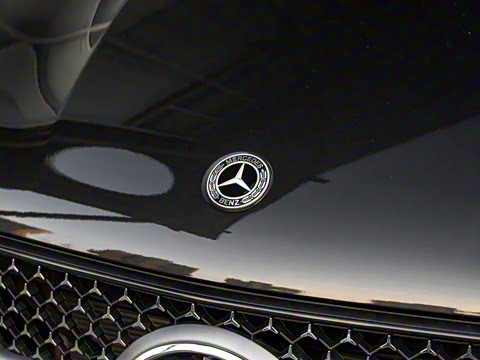 2025�� �Ŀ� GLC 260 L 4MATIC ������