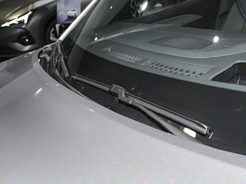 2025�� 688MAX 175kW