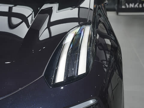 2024�� 2.0T �����˶��� ����