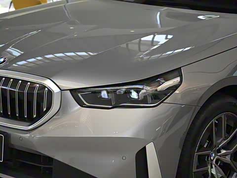 2024�� 530Li ������ ������װ