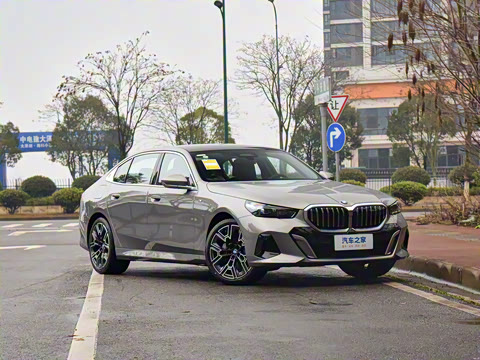 2024�� 530Li ������ M�˶���װ