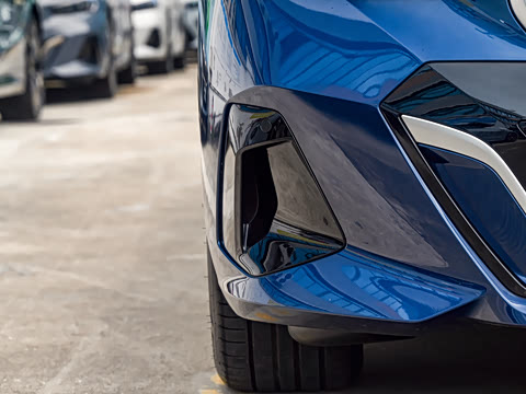 2024�� 525Li M�˶���װ