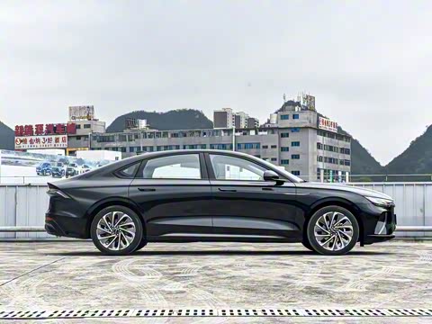 2025�� 2.0T ���ݻ춯��