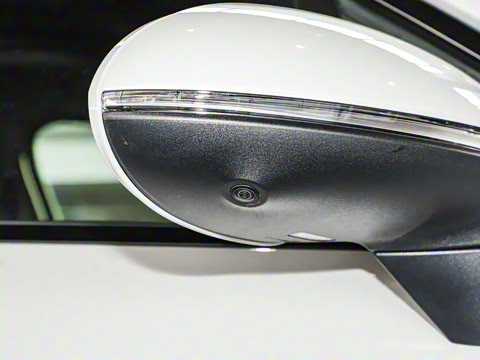 2025�� Cayenne S E-Hybrid 3.0T