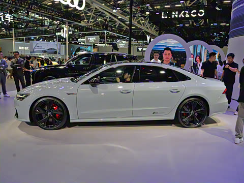 2024�� 55 TFSI quattro �콢��