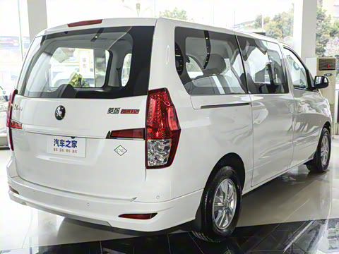 2024�� 2.0L �ֶ��м�Ӫ�˾�Ӣ��CNG 7��