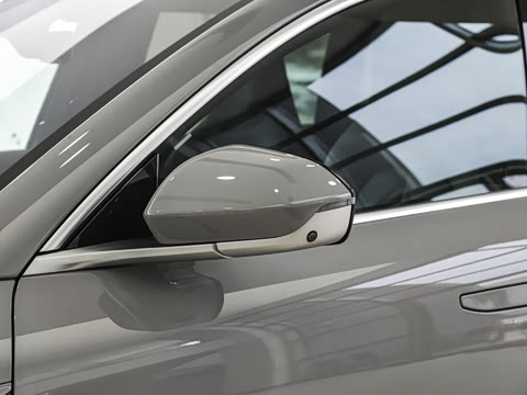 2025�� 75kWh Touring