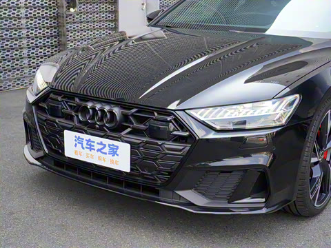 2024�� 55 TFSI quattro ������