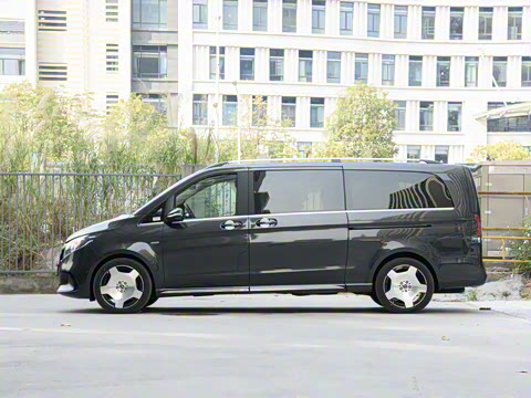 2024�� V 300 L ����������