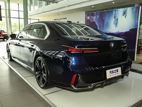 2023�� 740Li ������ M�˶���װ
