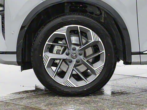 2025�� ���Ĵ� 1.5T ������ �ǻ��콢��