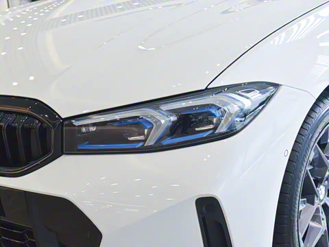 2025�� 330Li ������ M�˶���ҹ��װ