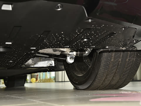 2024�� 650 ����������GT��