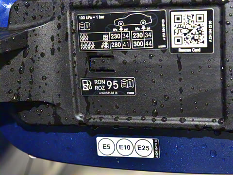 2024��  �Ŀ� GLC 260 L 4MATIC ������ 5��