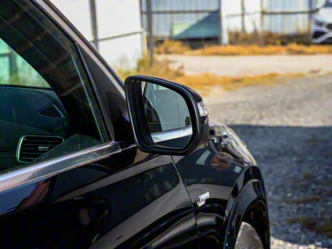 2025�� AMG GLE 53 4MATIC+