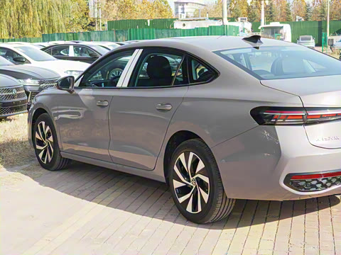 2025�� Pro 380TSI �ǿ���ҫ��