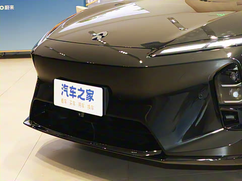 2025�� 75kWh Touring